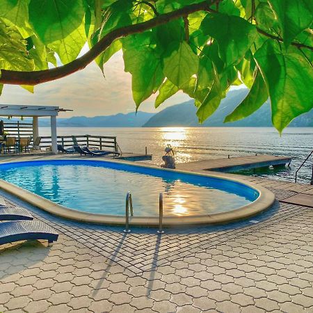 Exclusive Villa Ieşelniţa Exterior foto