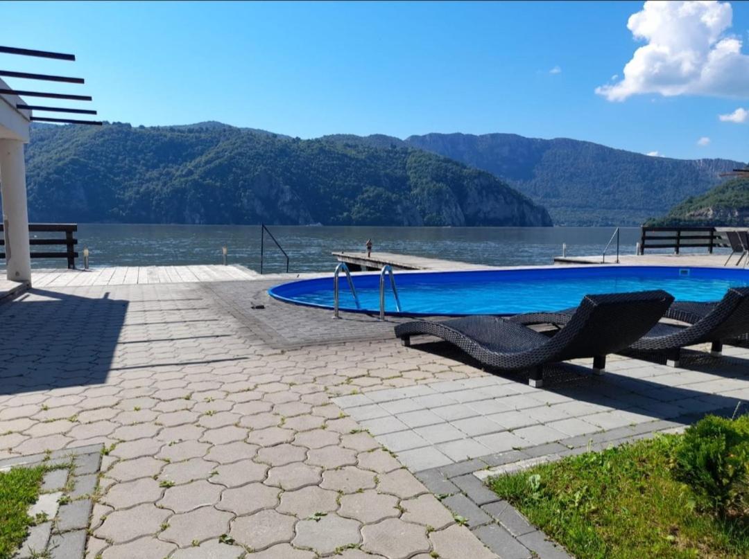 Exclusive Villa Ieşelniţa Exterior foto