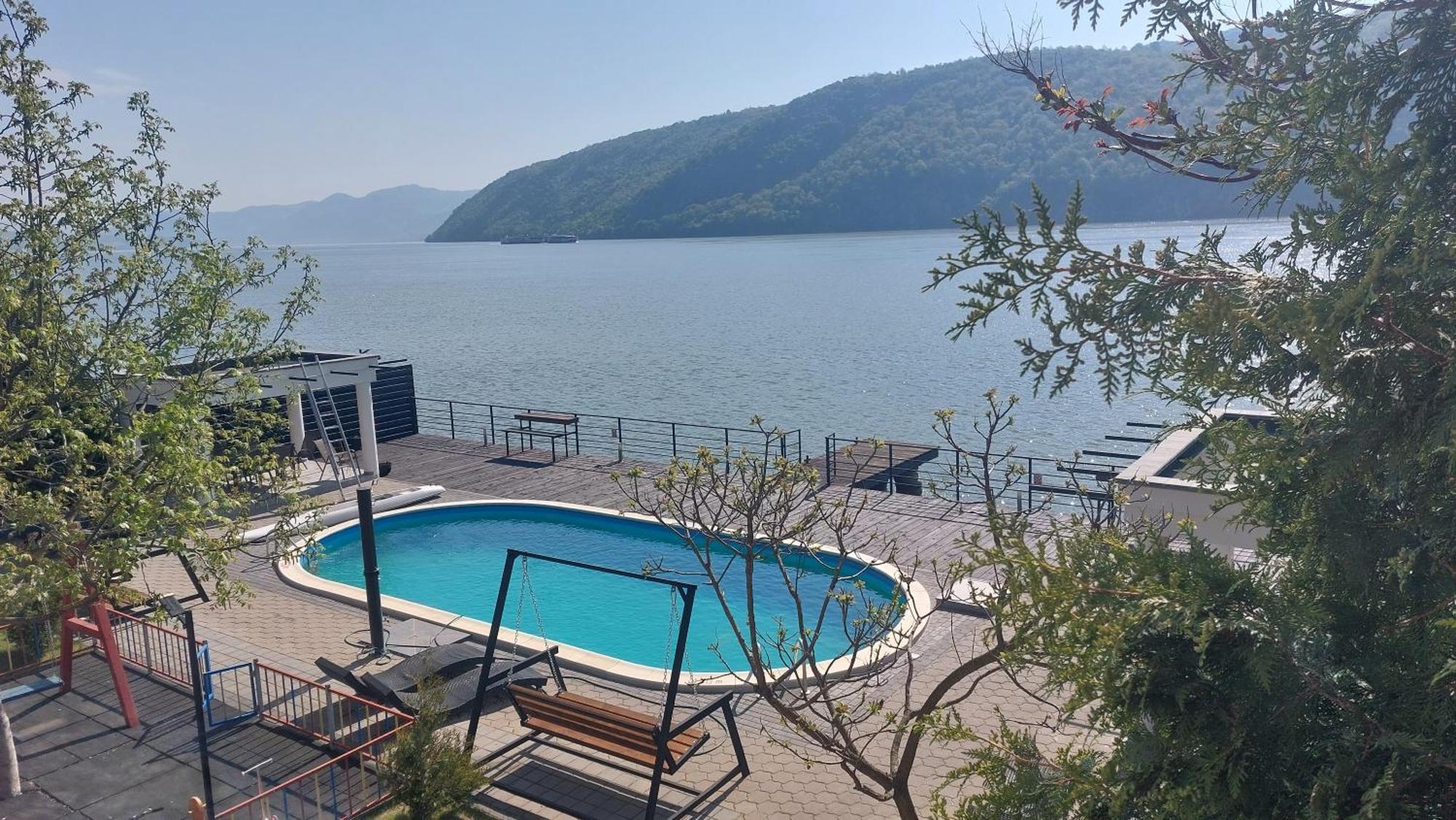 Exclusive Villa Ieşelniţa Exterior foto