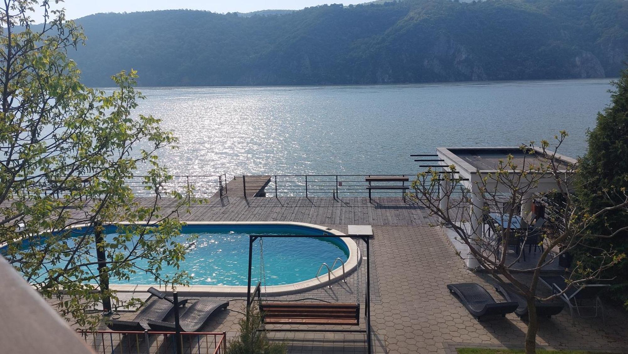 Exclusive Villa Ieşelniţa Exterior foto
