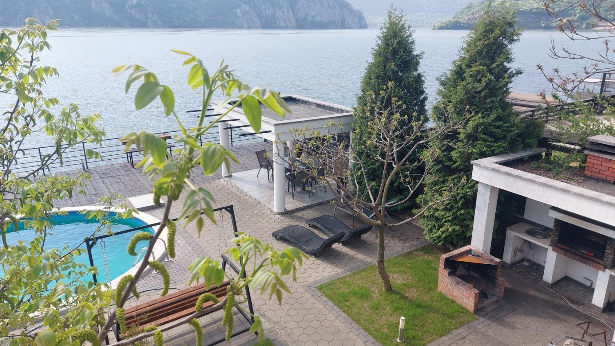 Exclusive Villa Ieşelniţa Exterior foto